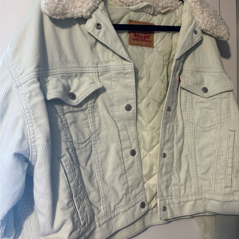 Levi's Women's mint green Sherpa-Lined corduroy  Jacket